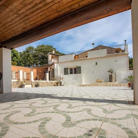 Mas Saint Antoine Villa Bourg-Saint-Andeol Luaran gambar